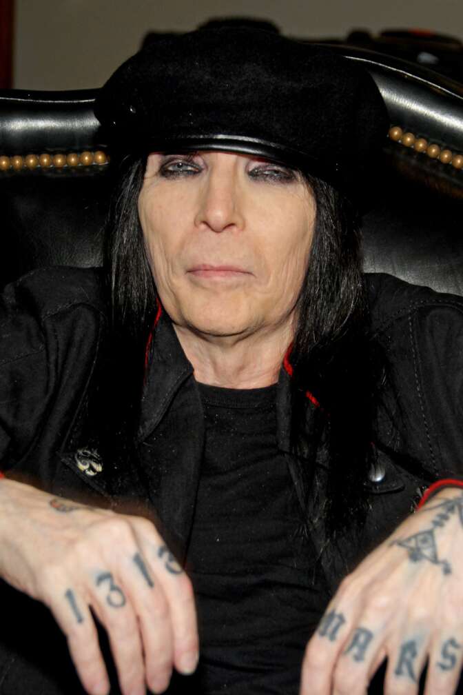 Mick Mars Porträt