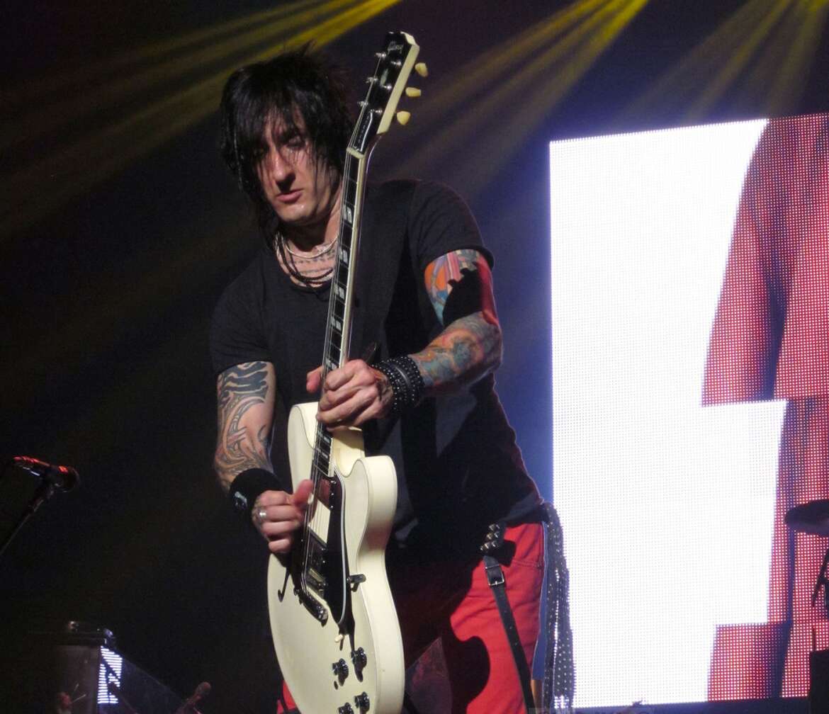 Richard Fortus