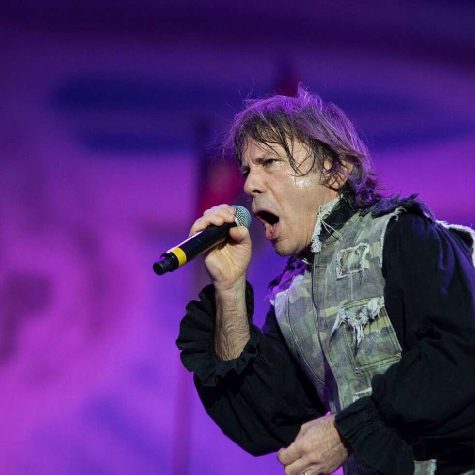 Bruce Dickinson Live