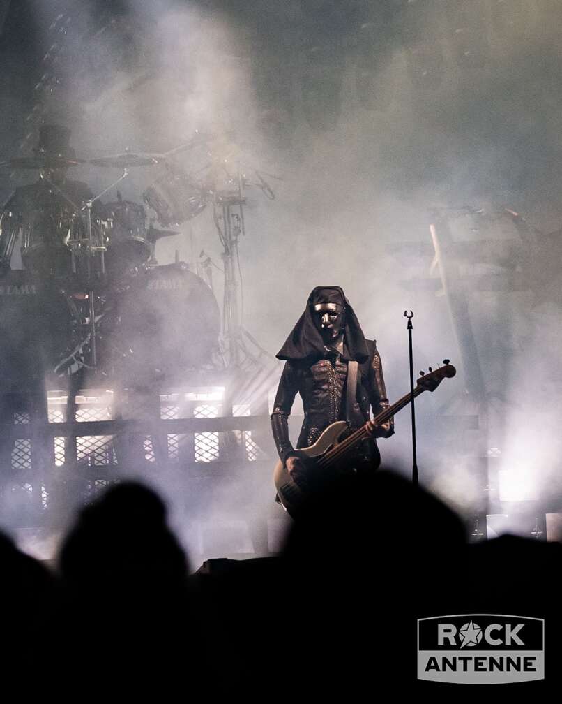 Ghost beim Konzert am 24.04.2025 in der Olympiahalle in München