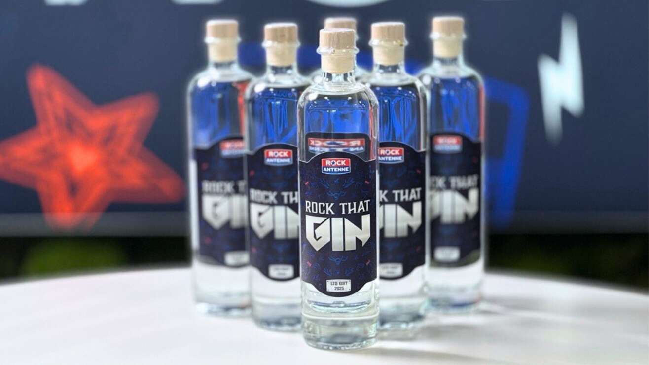 JETZT NEU: Der ROCK ANTENNE Rock That Gin!