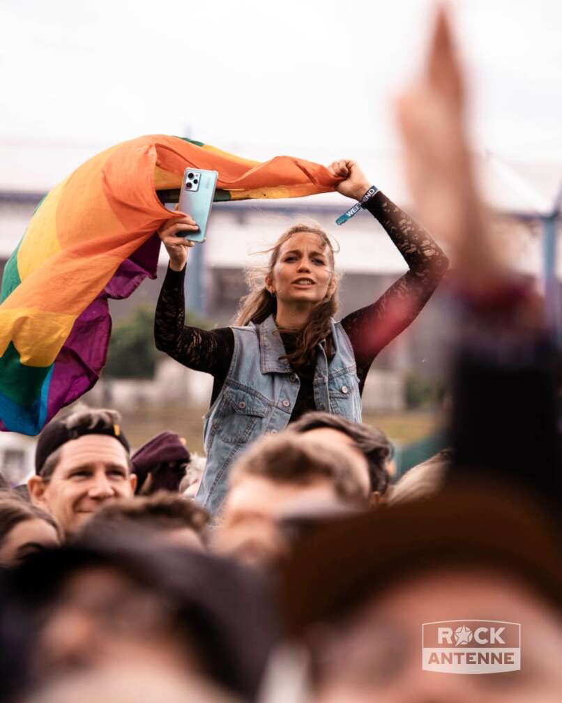 Menschen bei Rock im Park 2025