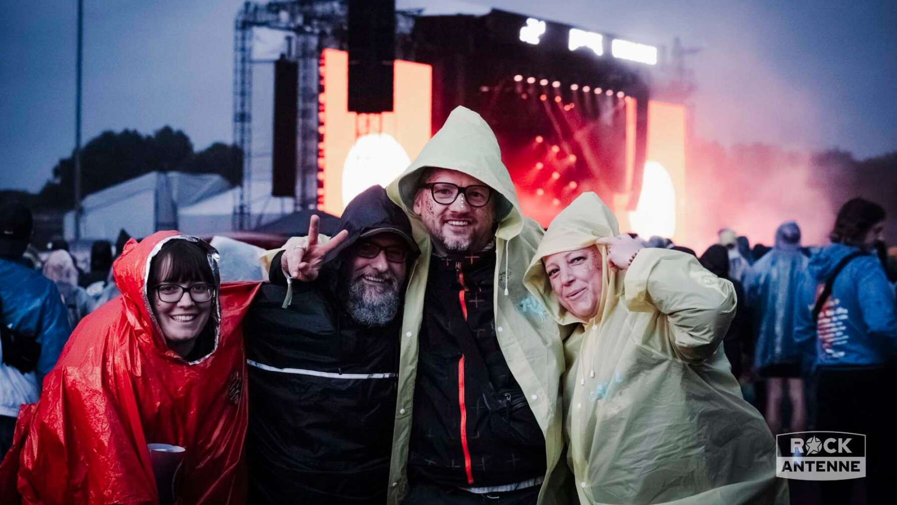 Menschen bei Rock im Park 2025