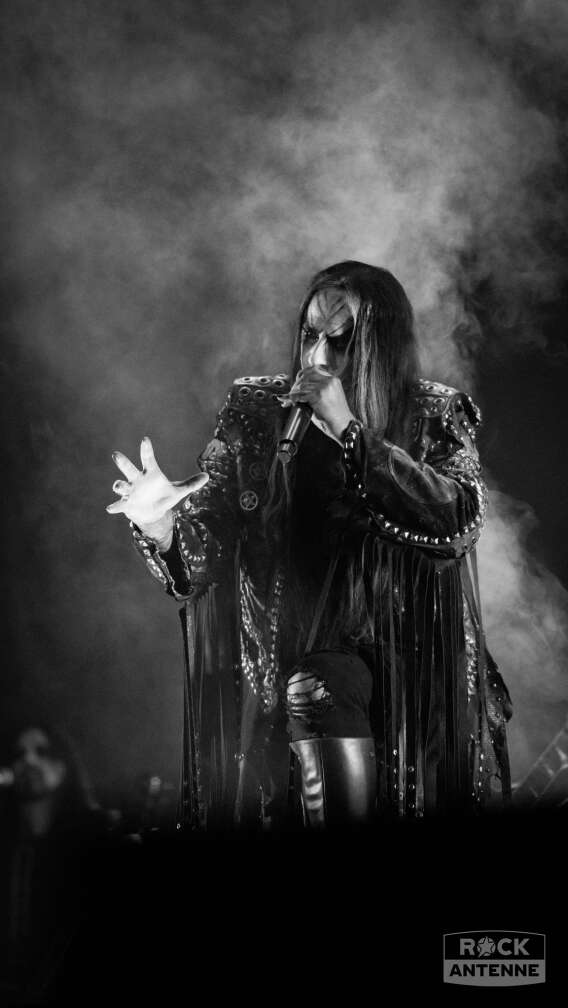 Dimmu Borgir beim Summer Breeze 2025