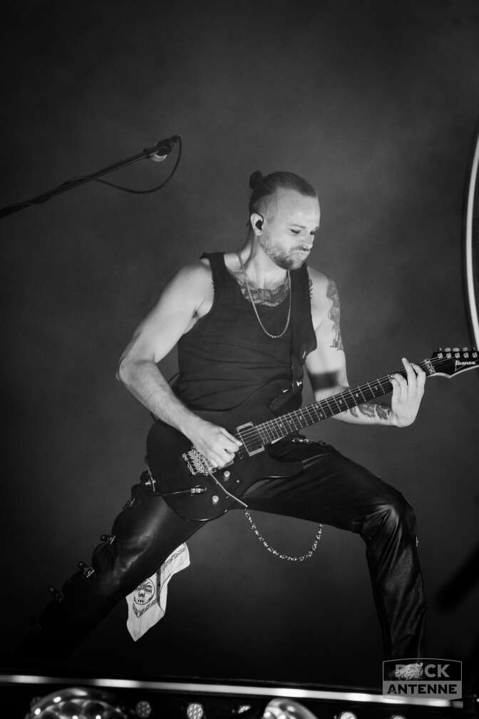 Kissin' Dynamite beim Summer Breeze Open Air 2025