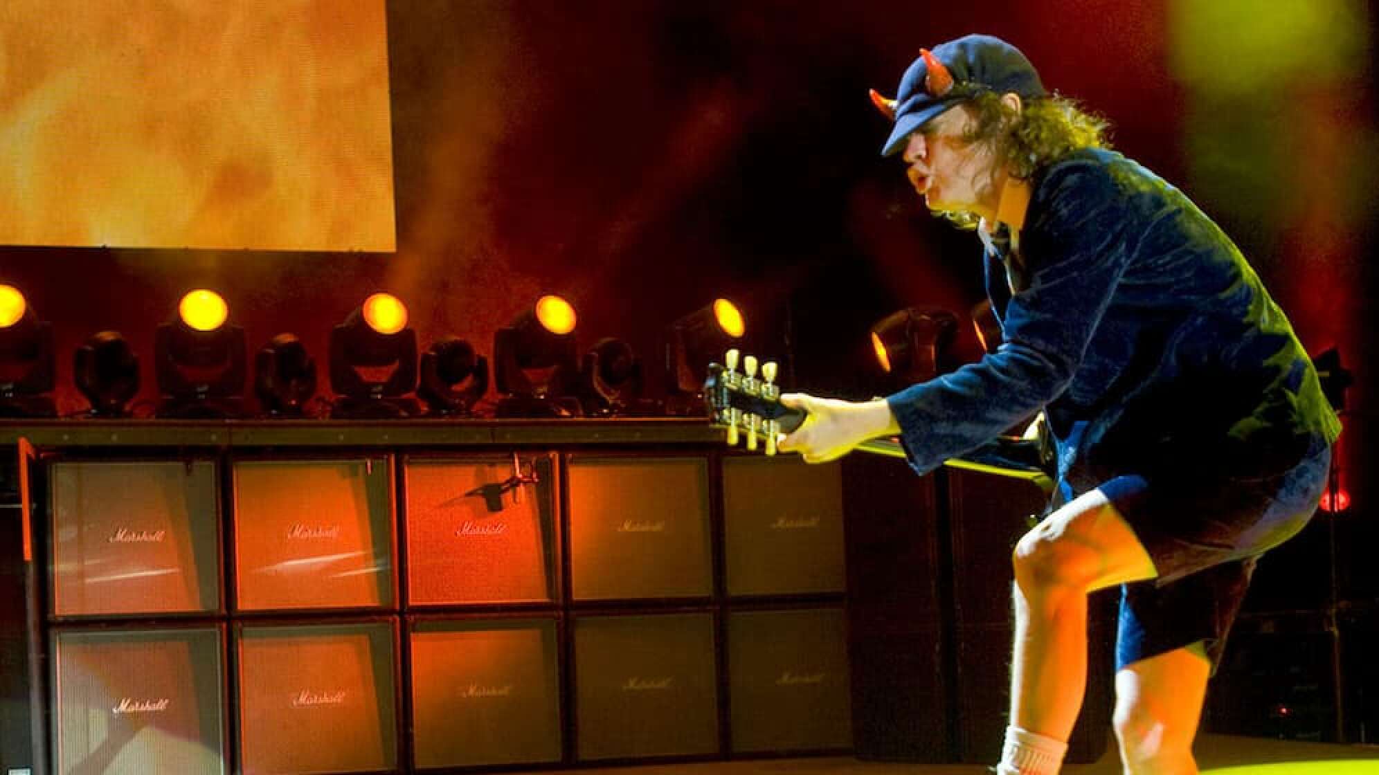 ACDC Live