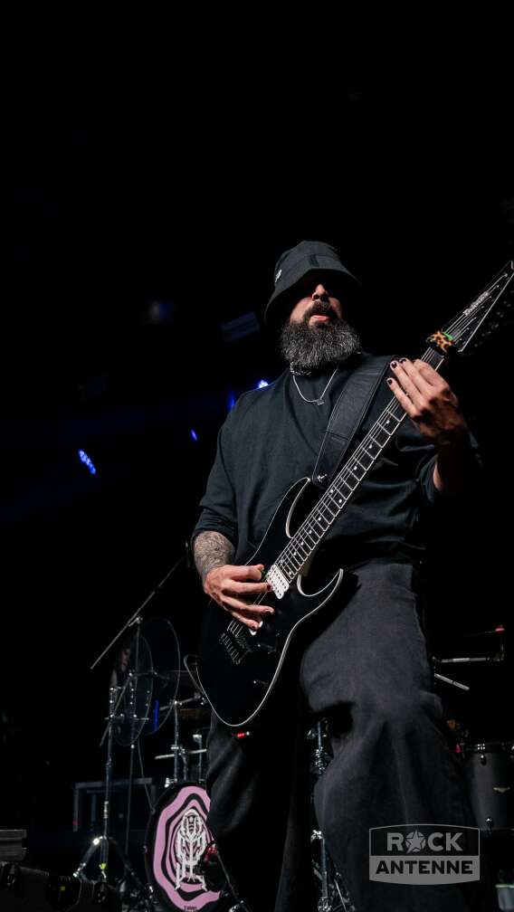 SETYOURSAILS live als Vorband von Beyond The Black 20.01.2026 München