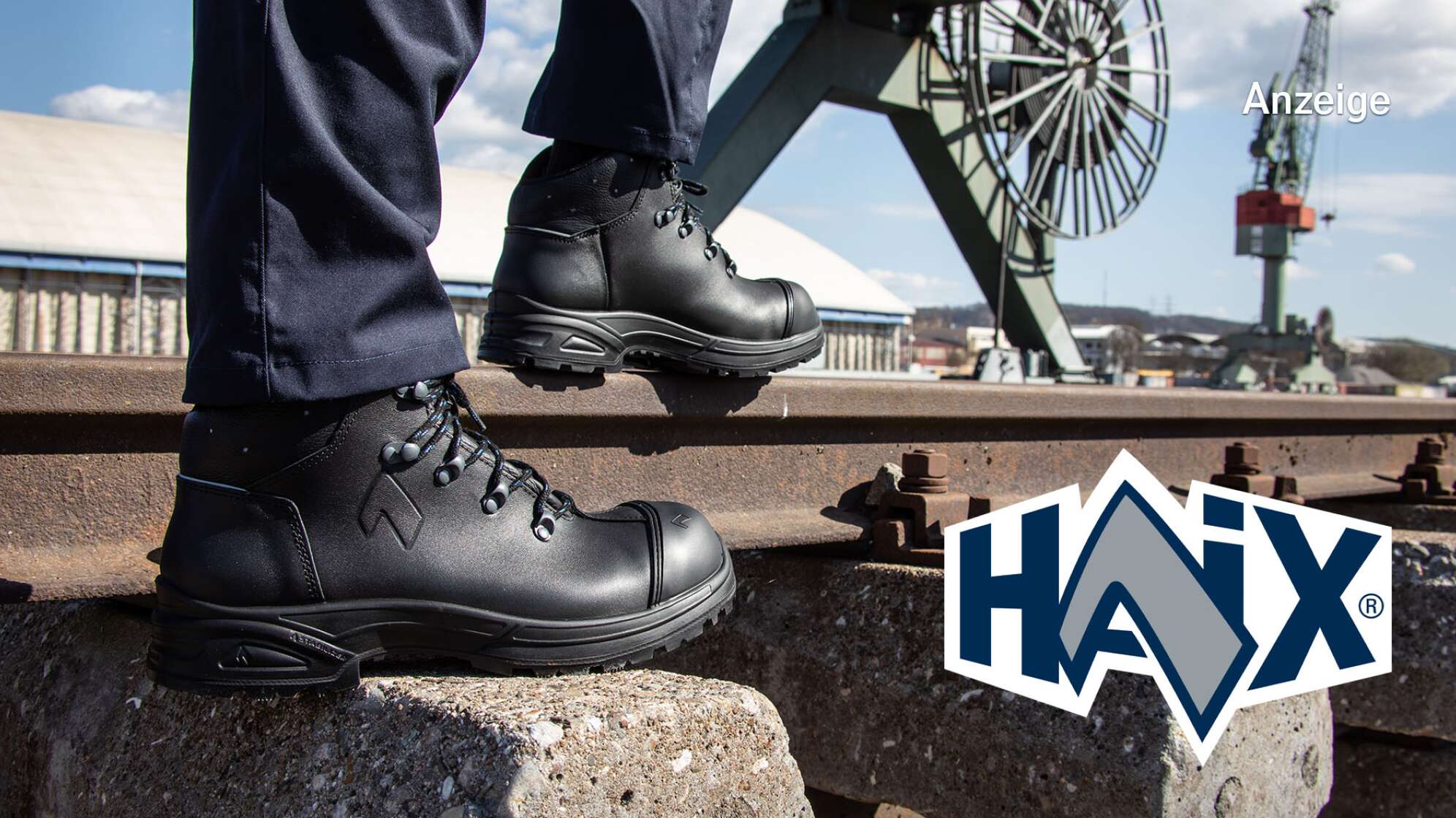 Eine Nahaufnahme von Schuhen der Marke HAIX