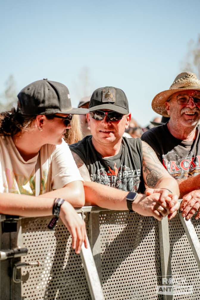 Land und Leute beim Summer Breeze 2026