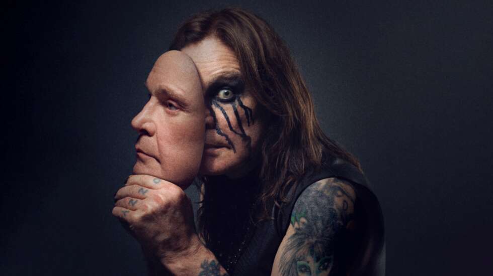 Ozzy mit Maske