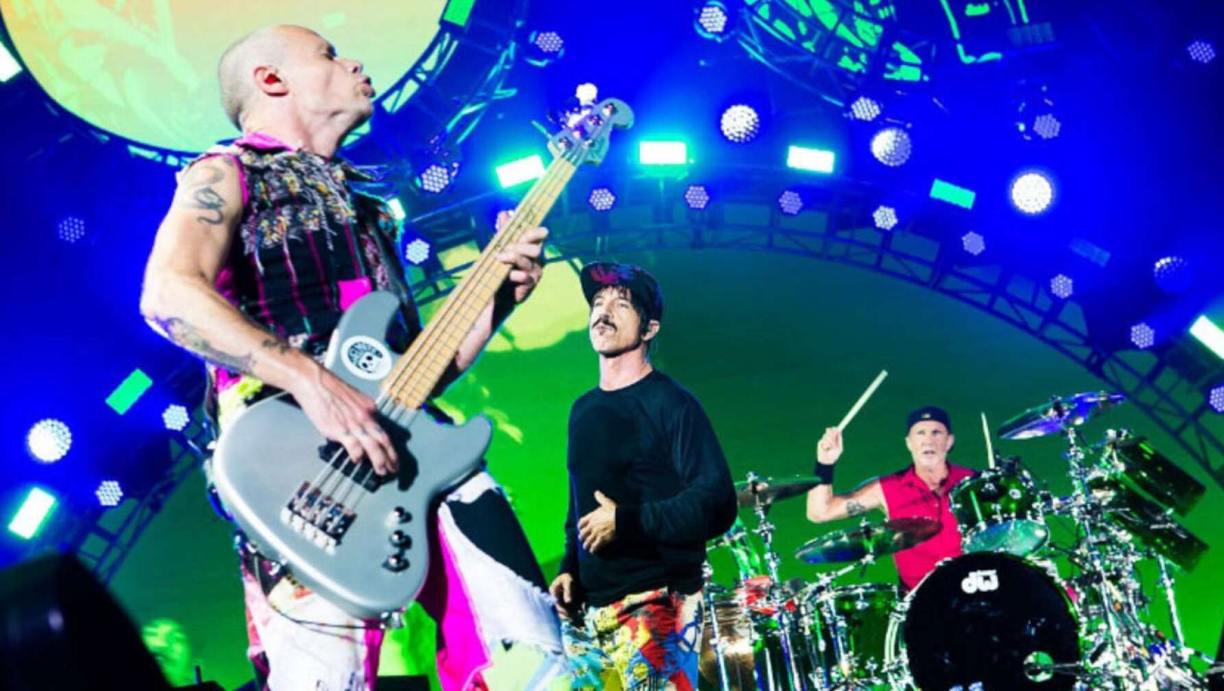 Red Hot Chili Peppers on stage