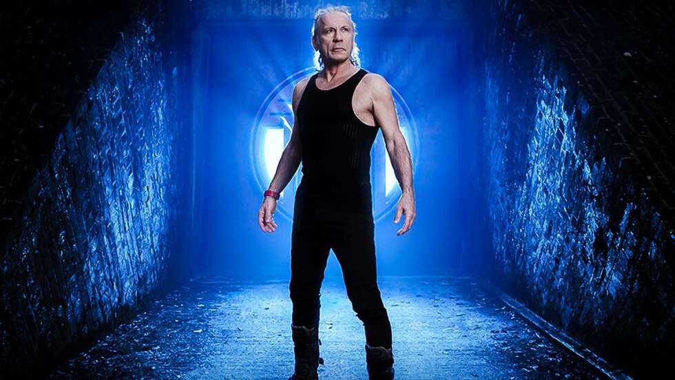 Bruce Dickinson: Iron Maiden-Sänger kündigt Soloalbum an