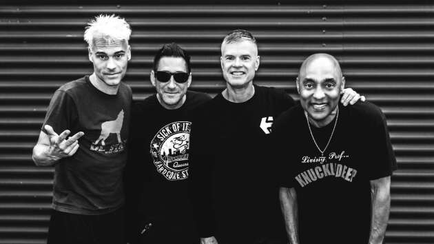 DOG EAT DOG auf Deutschlandtour