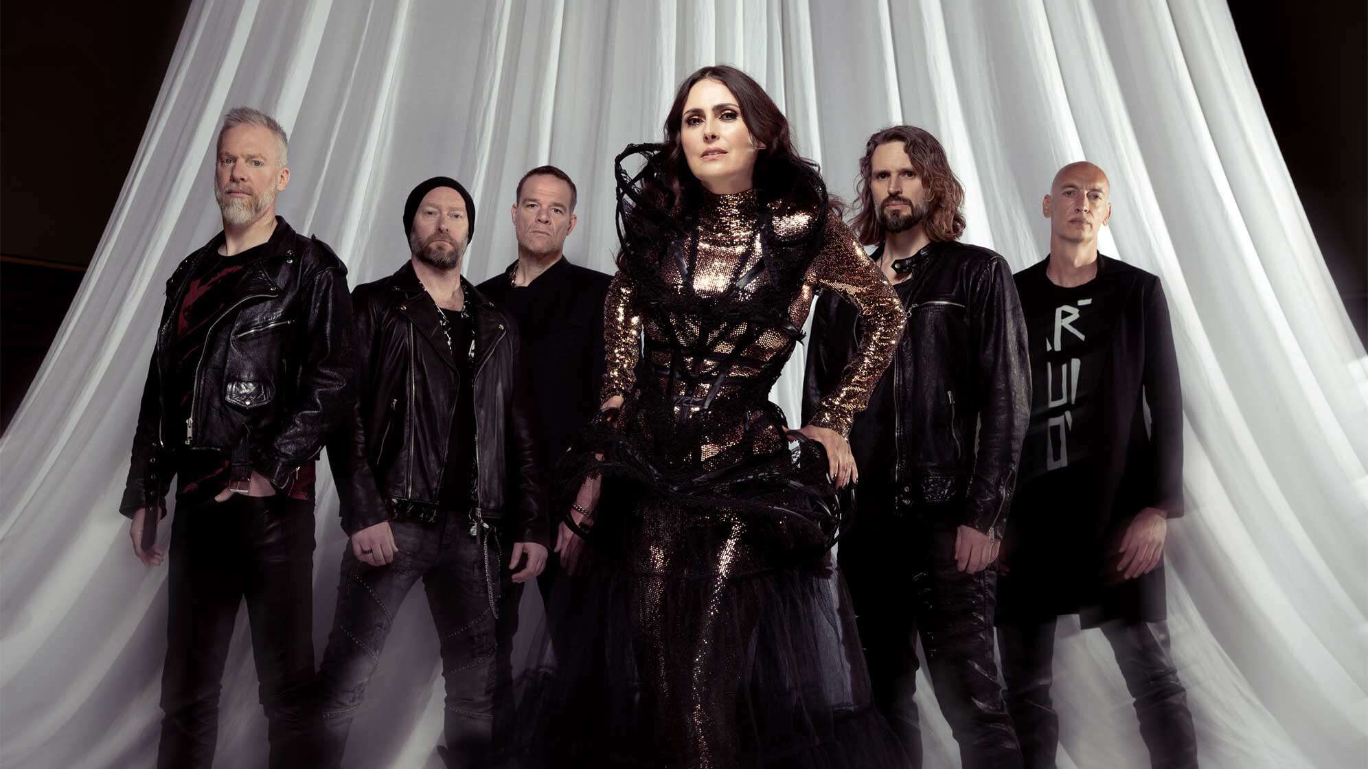 Pressefoto der niederländischen Symphonic Metal Band Within Temptation mit Frontfrau Sharon den Adel aus dem Jahr 2023