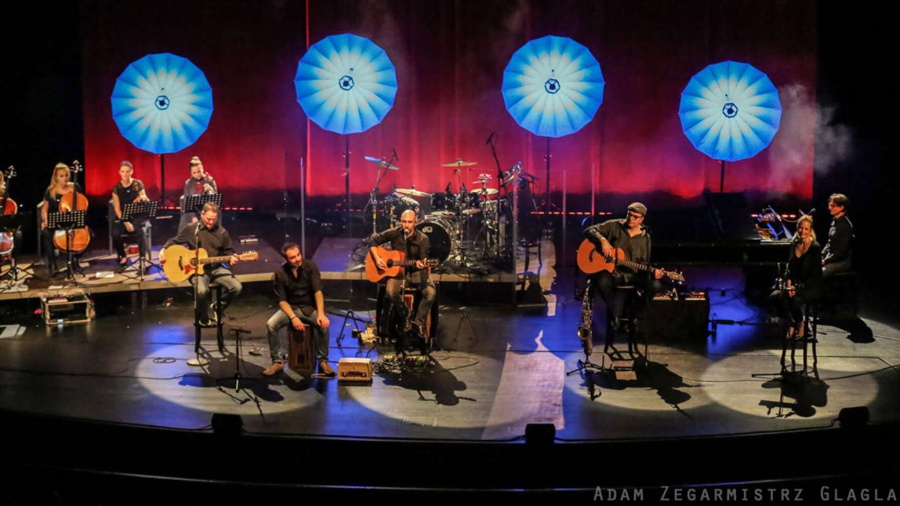 Die Pink Floyd Tribute Band Echoes - "Barefoot To The Moon"