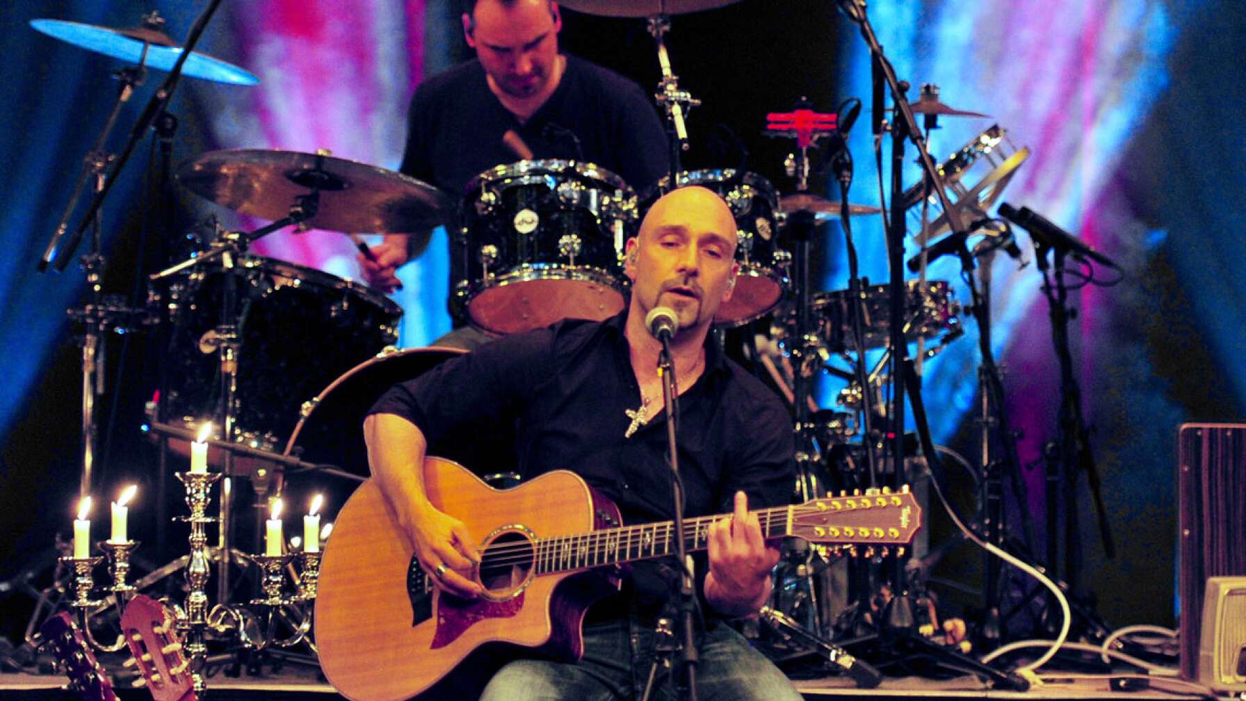 Die Pink Floyd Tribute Band Echoes - "Barefoot To The Moon"
