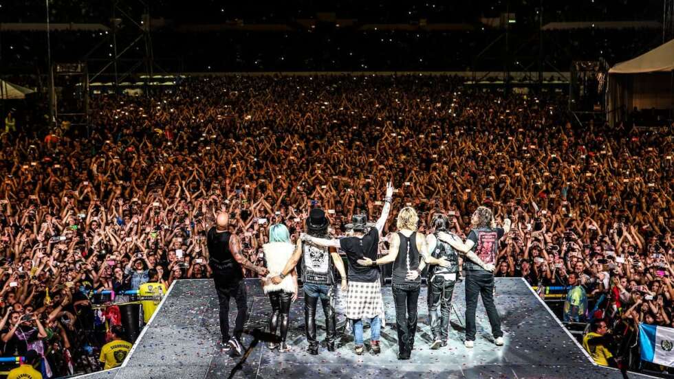 Foto Guns N'Roses vor Publikum