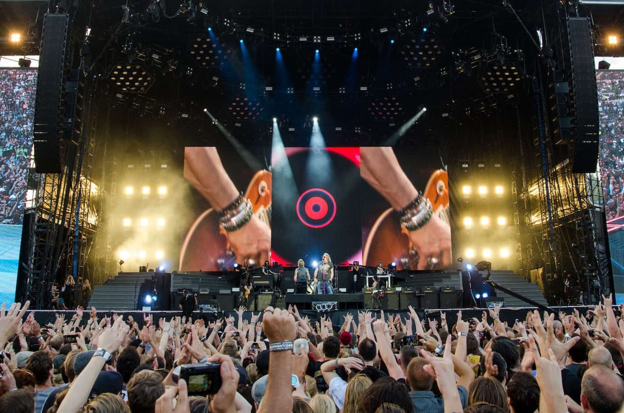 Guns N'Roses auf de Bühne