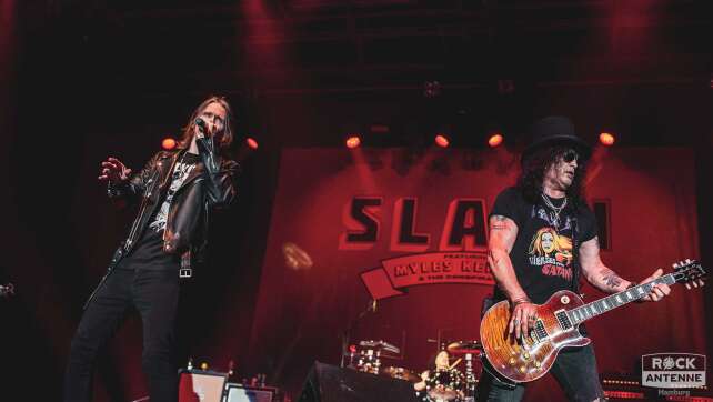 Slash ft. Myles Kennedy & The Conspirators live 2024: Unsere Fotos aus München