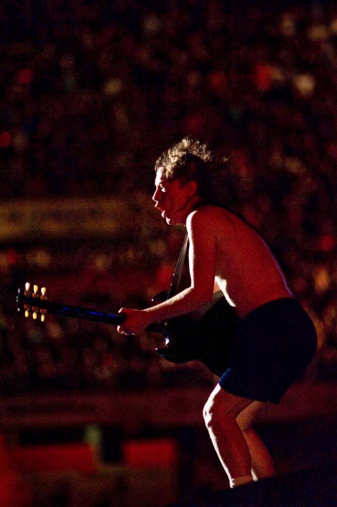 AC/DC
