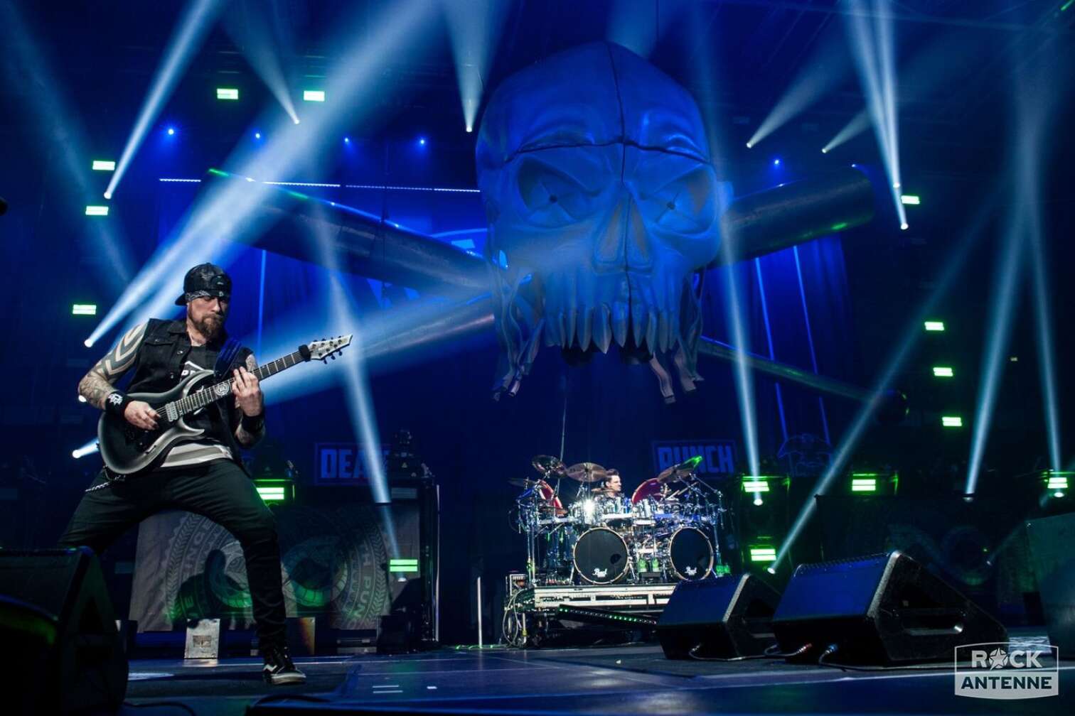 Five Finger Death Punch live 2020 (15)