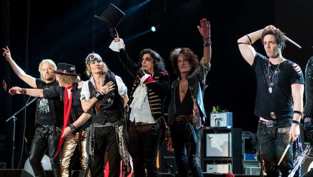 The Hollywood Vampires: Alice Cooper kündigt zwei Alben an