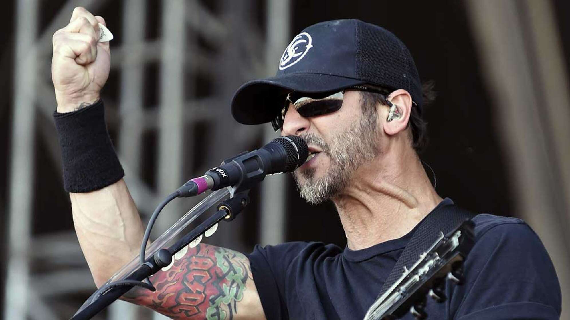 Sully Erna (Godsmack)