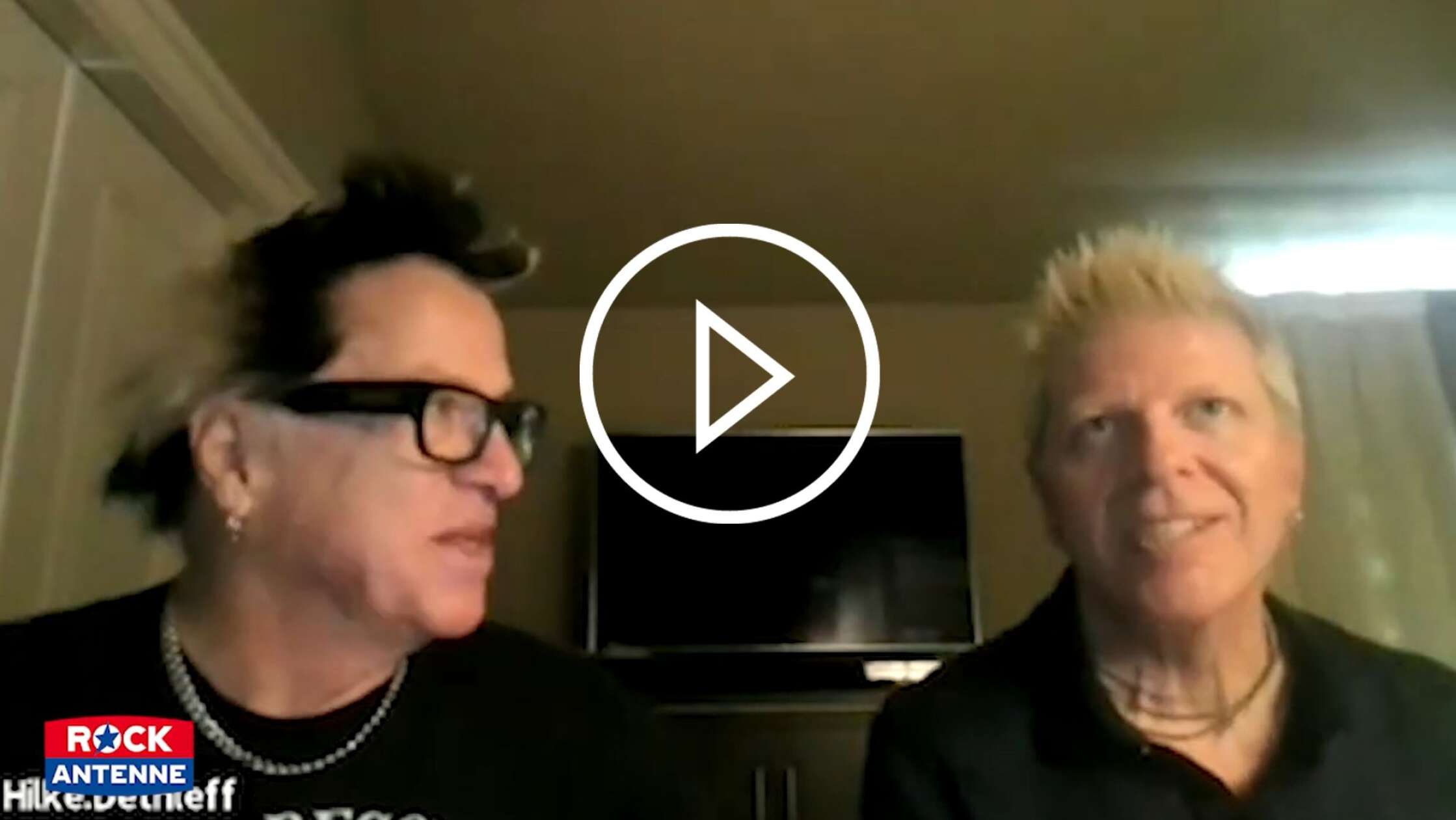 The Offspring 2024 Noodles und Dexter über Supercharged