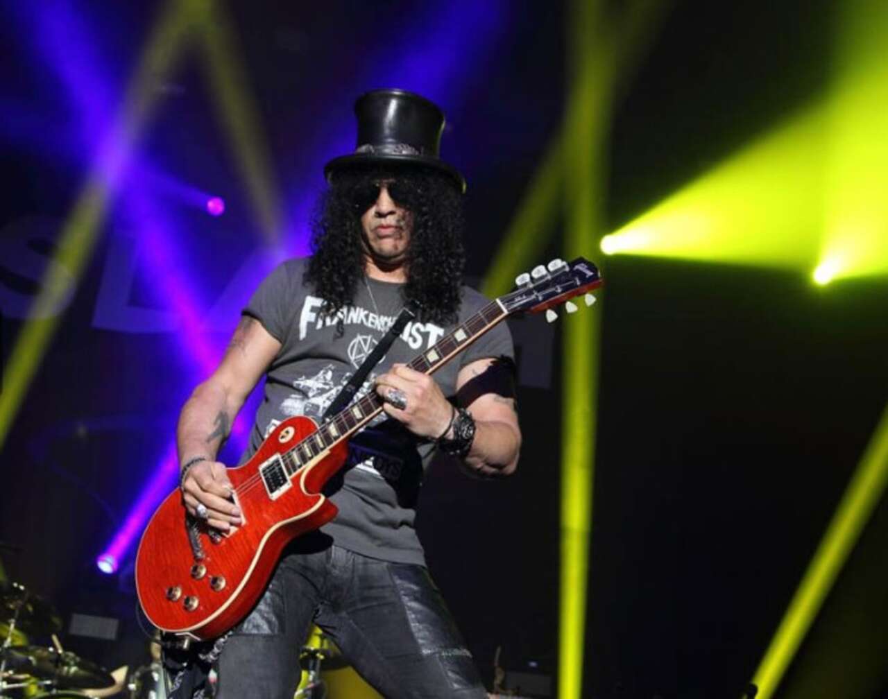 Slash an der Gitarre